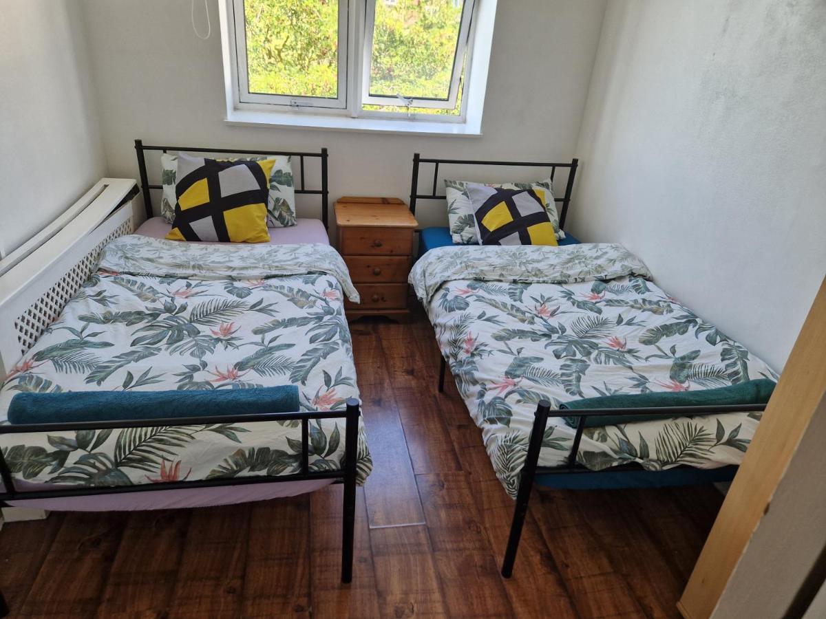 Twin Bed For Guests Διαμέρισμα Λονδίνο Εξωτερικό φωτογραφία